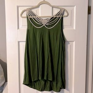 💥50% sale💥Leifnotes green tank top size M. E#639